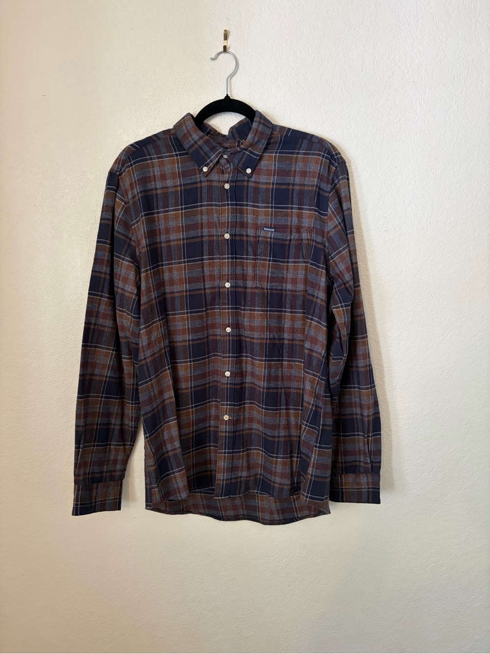 Barbour Men's M Blue/Brown Plaid Flannel Button-Up Shirt LS Pockets Tailored
